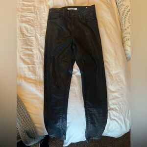 Black vegan leather Levi mile high super skinny jeans a size 26